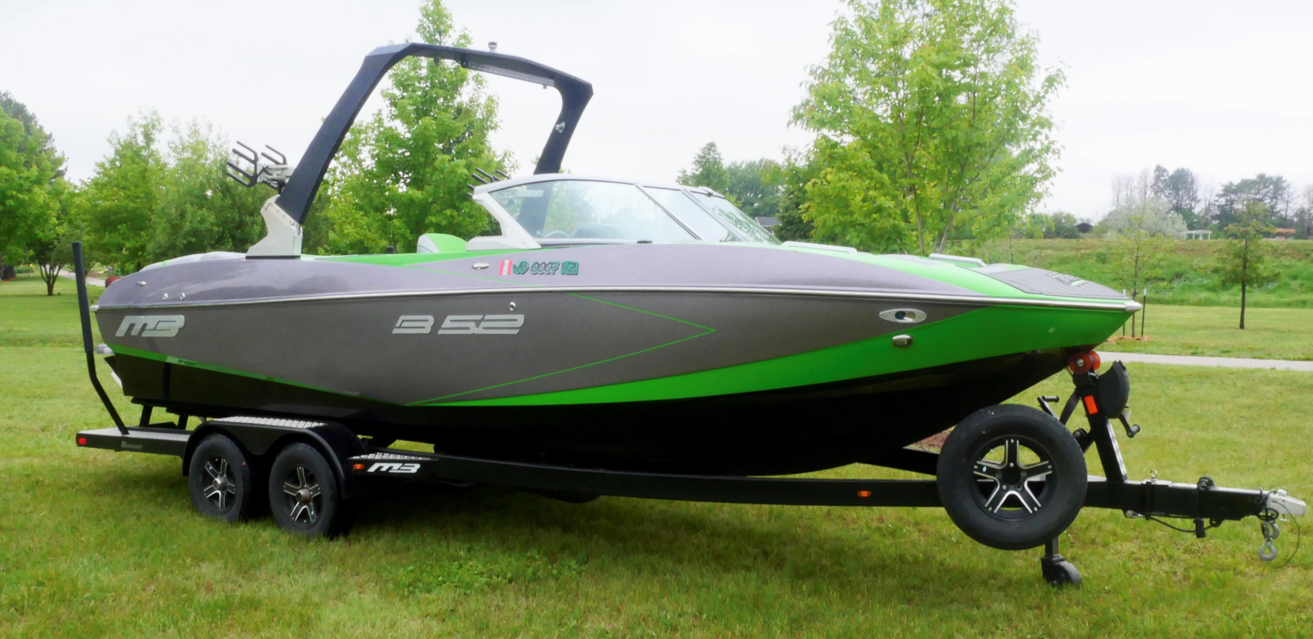 2020 MB Sports B52 Classic Icon